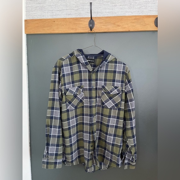 Molokai Hooded Flannel - Picture 1 of 3